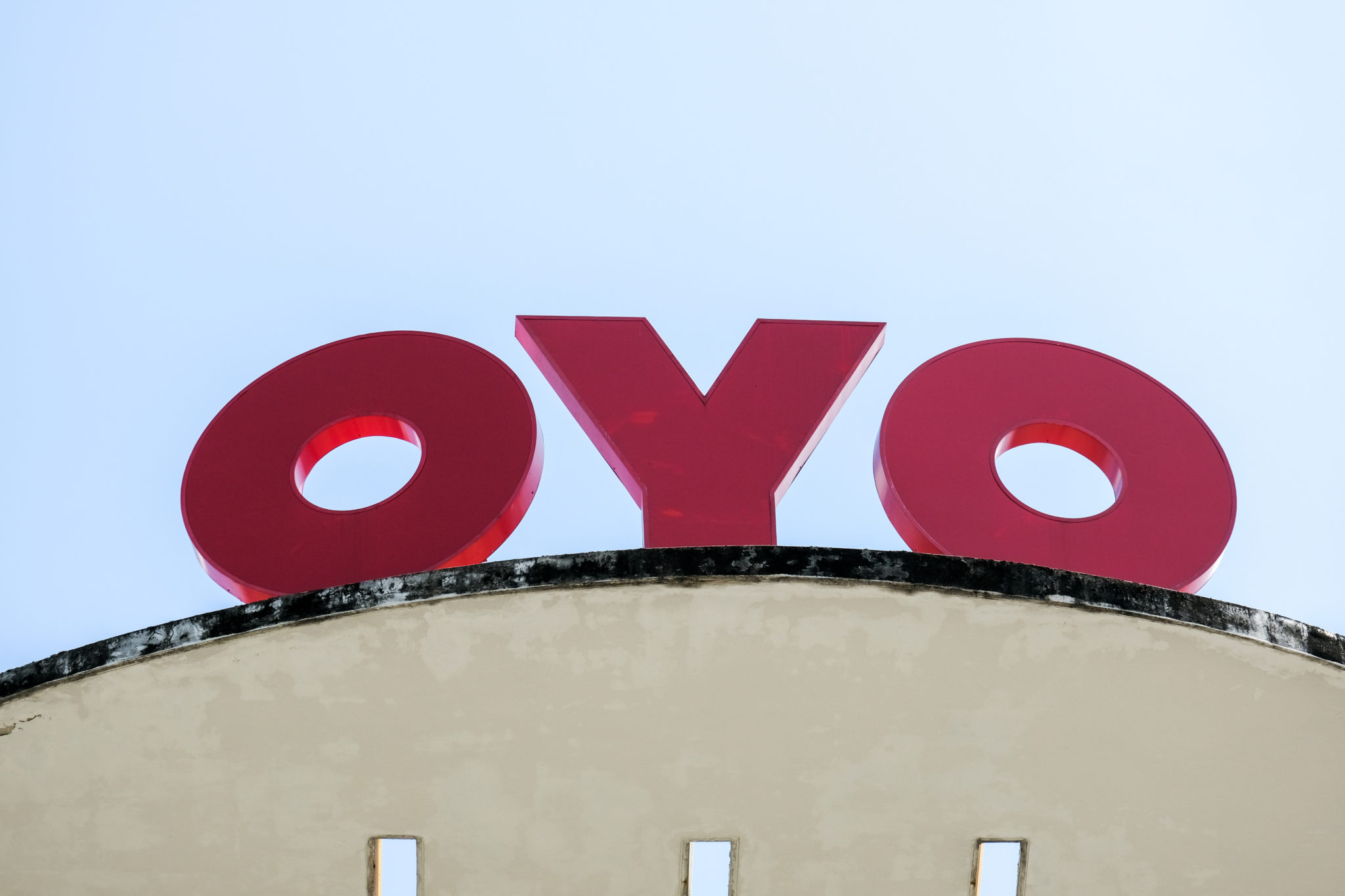 SoftBank-Backed OYO Targets $700 Million India IPO